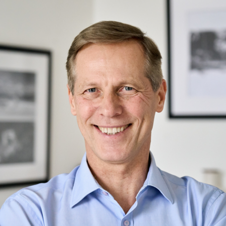 Andrew-Roberts-800x800